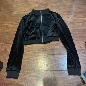 Shein Black velvet Cropped Zip up jacket Size medium